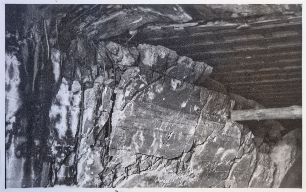 Damage to and repairs of the Glane culvert beneath the second branch of the Dortmund-Ems Canal near Ladbergen between 1944 and 1947