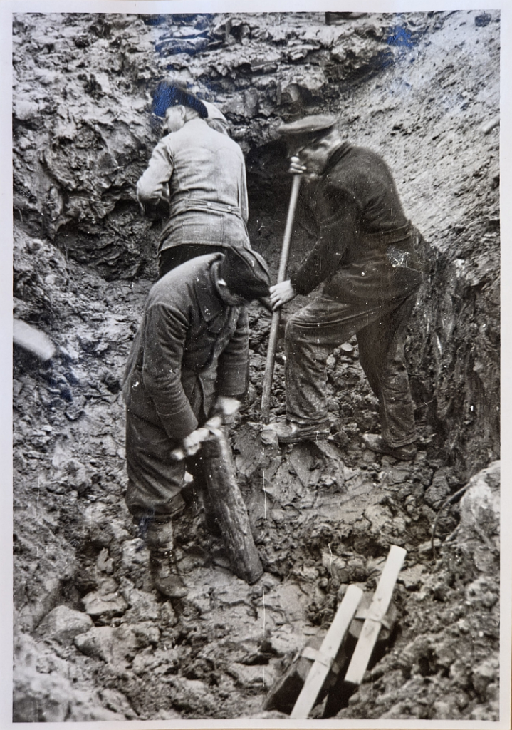Damage to and repairs of the Glane culvert beneath the second branch of the Dortmund-Ems Canal near Ladbergen between 1944 and 1947