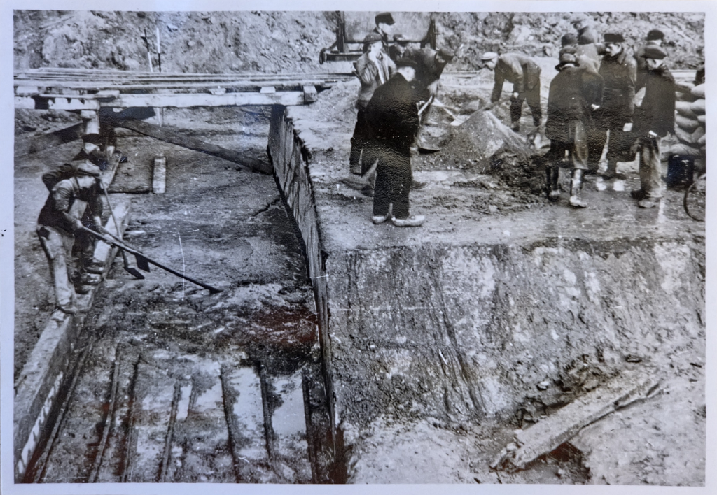 Damage to and repairs of the Glane culvert beneath the second branch of the Dortmund-Ems Canal near Ladbergen between 1944 and 1947