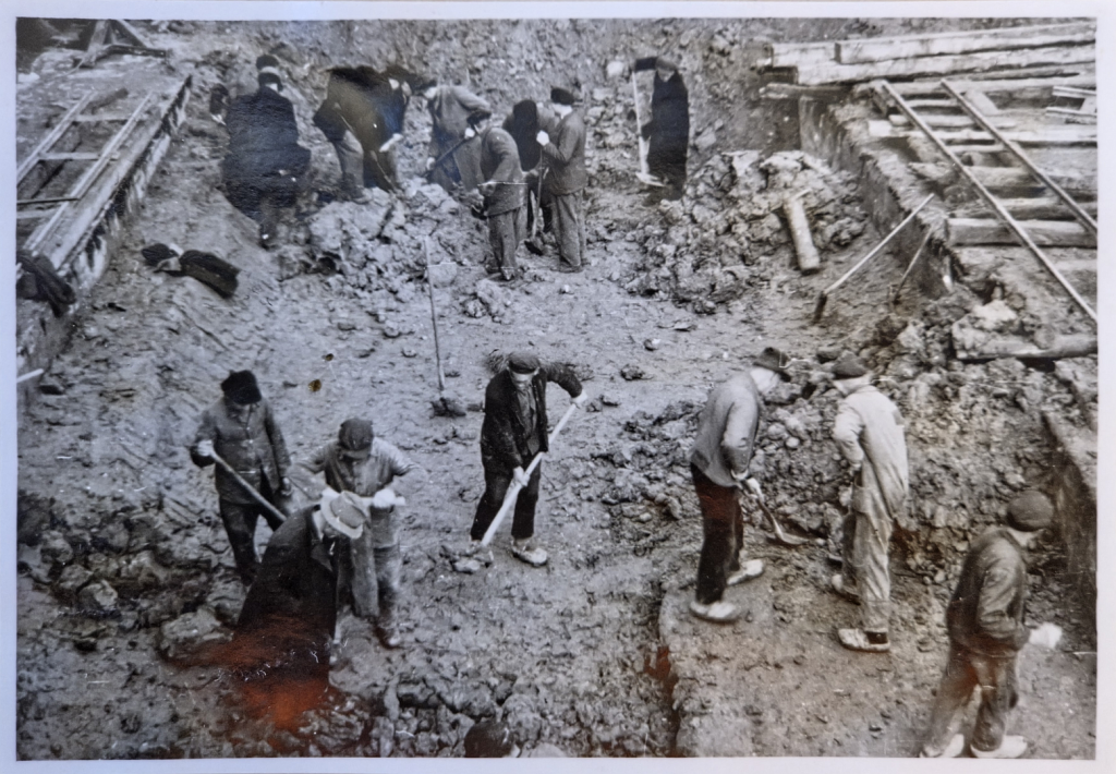 Damage to and repairs of the Glane culvert beneath the second branch of the Dortmund-Ems Canal near Ladbergen between 1944 and 1947