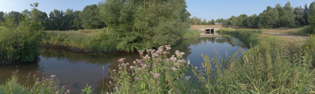 The Glane, with the Lengericher Aa stream flowing into it and the culvert in the Dortmund-Ems Canal